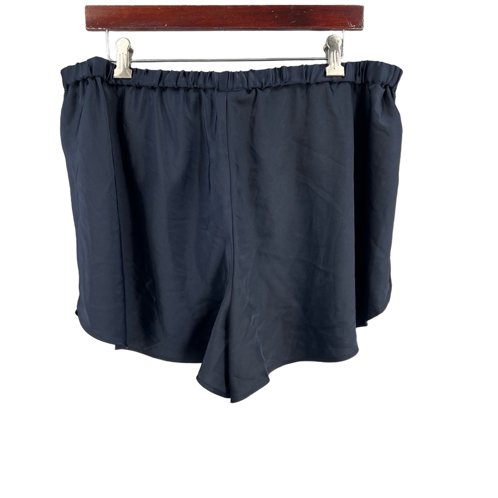Universal Standard‎ Shorts Navy Satin Lounge Elastic Waist Size 14-16